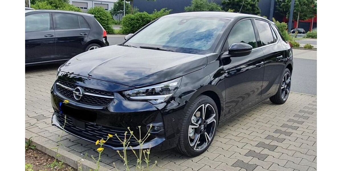 Opel Corsa 44.500 km 17.700 &euro; Sindelfingen 71069