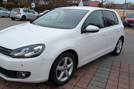 VW Golf 126.000 km 5.499 &euro; Leonberg 71229