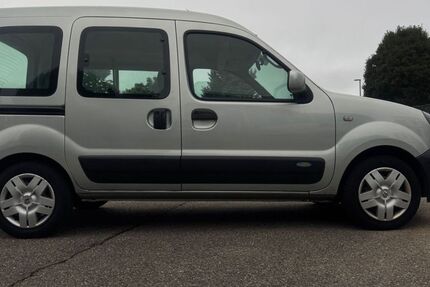 Renault Kangoo 101.268 km 3.999 € Markgröningen 71706