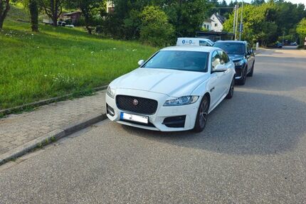 Jaguar XF 230.840 km 7.500 &euro; Karlsbad 76307