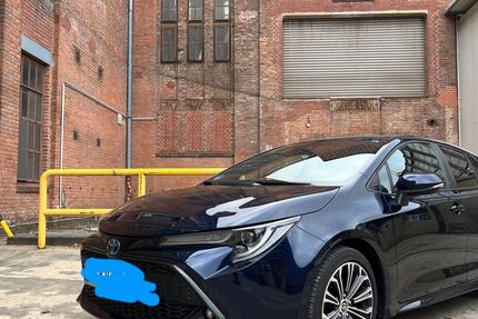 Toyota Corolla 53.000 km 22.300 &euro; Tiefenbronn 75233