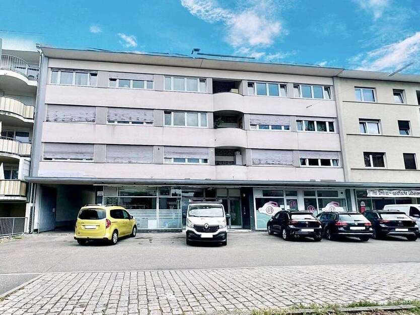 Haus zum Kaufen in Karlsruhe 1.995.000 € 631.17 m²