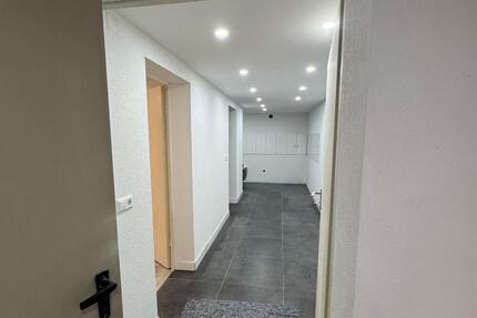 2-Zimmer-Wohnung in Bretten – kernsaniert & sofort bezugsfrei 2 zimmer