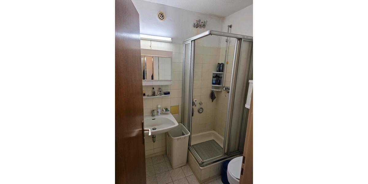 Etagenwohnung Ditzingen - 1.5 Zimmer, 46 m&sup2;, 150.000&euro; | Angebot:27417834