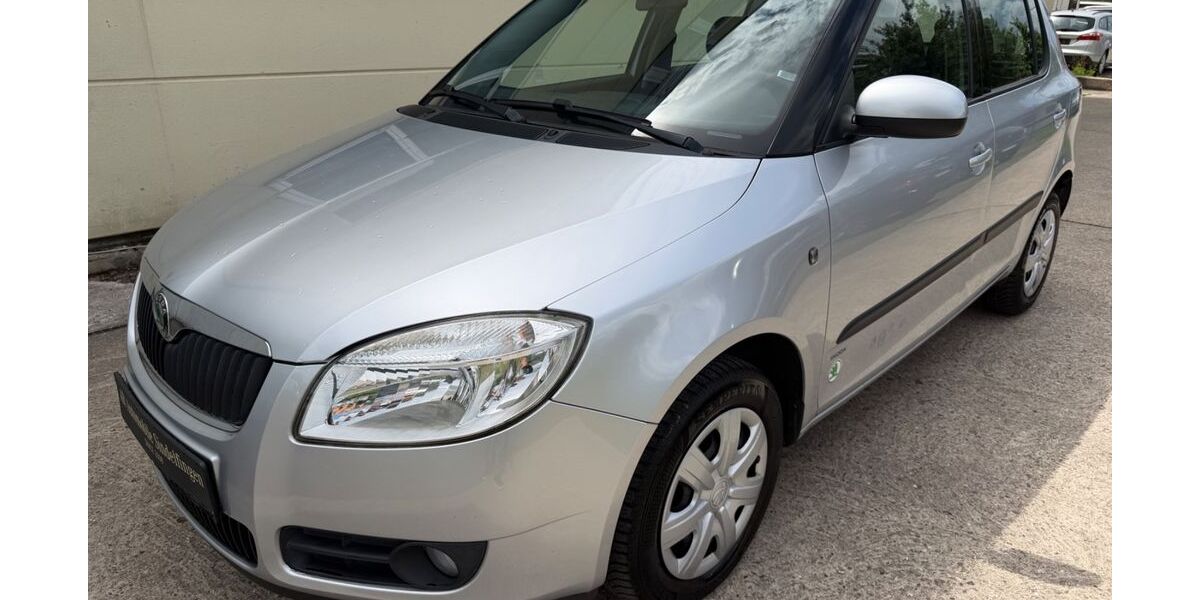 Skoda Fabia 107.000 km 2.500 &euro; Sindelfingen/Stuttgart 71069