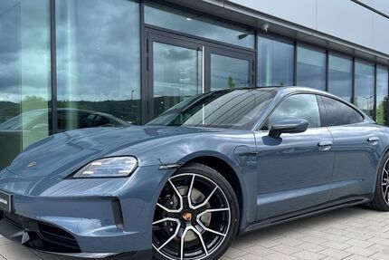 Porsche Taycan 9.900 km 136.689 &euro; Ettlingen 76275