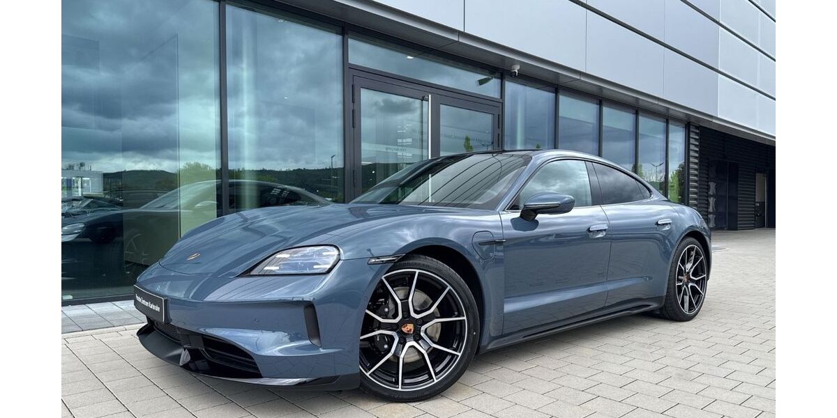 Porsche Taycan 9.900 km 136.689 &euro; Ettlingen 76275