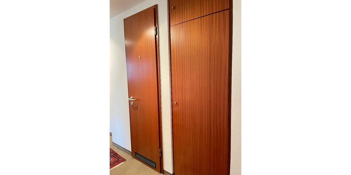 ### RESERVIERT !!!! Geschmackvolles großzügiges Wohnen am Kronenplatz ### 4.5 zimmer