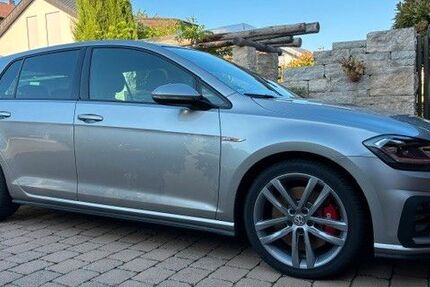 VW Golf 125.000 km 20.700 &euro; Wiernsheim 75446