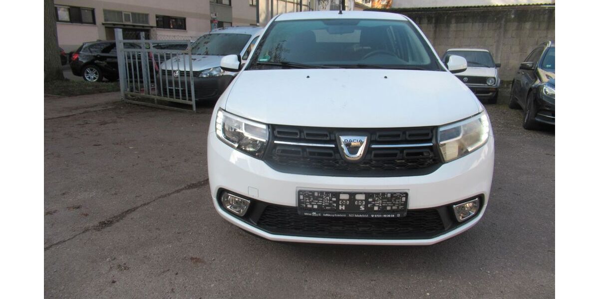 Dacia Sandero 88.000 km 5.590 &euro; Karlsruhe 76131