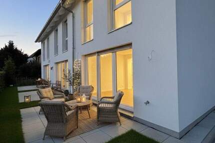 Neubau-Reiheneckhaus in Sindelfingen - Modern wohnen mitten in der Stadt 4 zimmer