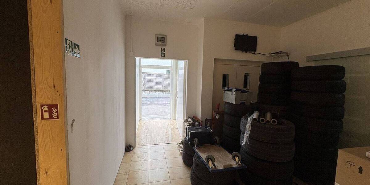 Gewerbeobjekt Renningen - 995.000&euro; | Angebot:26502852