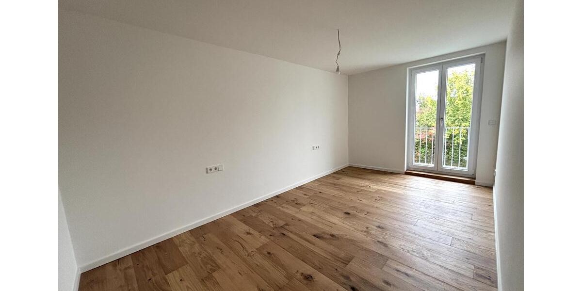 Moderne 2,5-Zimmer-Wohnung mit EBK, offenem Wohn-Essbereich & Ankleideraum 2 zimmer