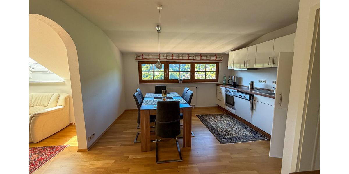 Stadt Villa mit riesigem Garten und Traum Aussicht - Zweifamilienhaus Bad Wildbad Wildbad | Angebot:27371116