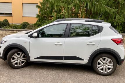 Dacia Sandero 27.000 km 16.800 € Pforzheim 75173