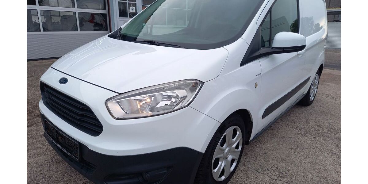 Ford Transit Courier 130.000 km 5.990 &euro; Ettlingen 76275