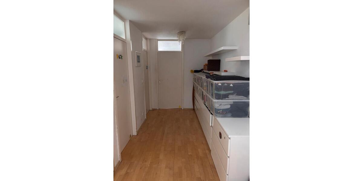 Etagenwohnung Sindelfingen Eichholz - 5 Zimmer, 127 m&sup2;, 420.000&euro; | Angebot:26935239