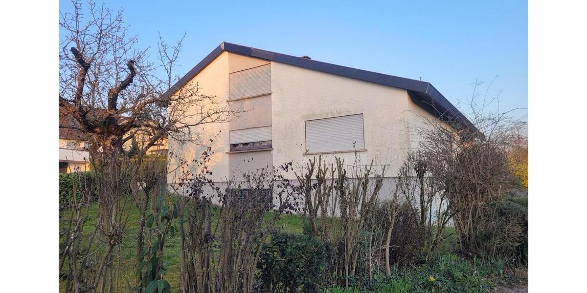 Einfamilienhaus Bretten - 7 Zimmer, 155 m&sup2;, 590.000&euro; | Angebot:26811608