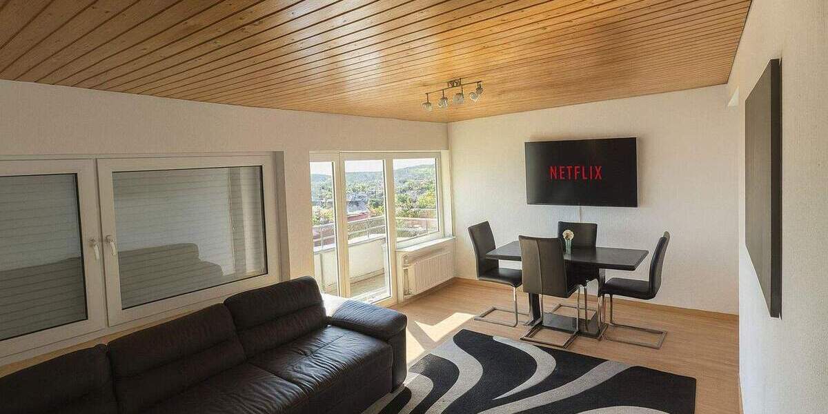 Leonberg: Gepflegte 4-Zimmer-Wohnung mit Südbalkon 4 zimmer