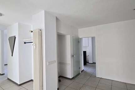 Gewerbeobjekt Pforzheim Weststadt - 800&euro; | Angebot:22972045