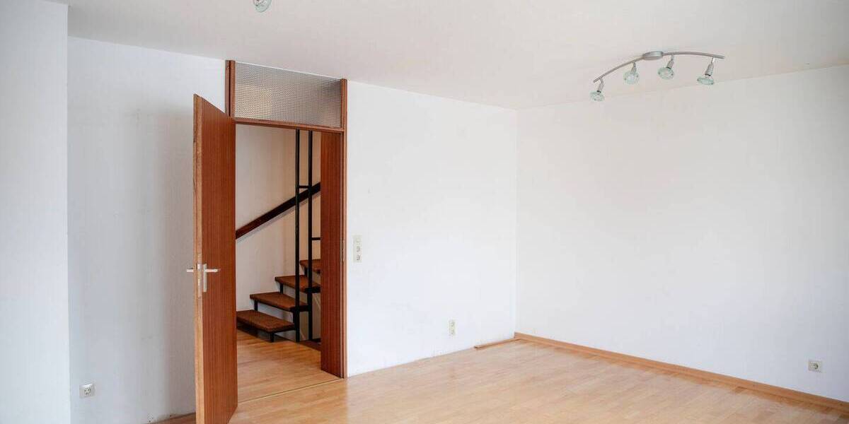 Reihenmittelhaus Renningen - 5 Zimmer, 129 m&sup2;, 585.000&euro; | Angebot:26807062