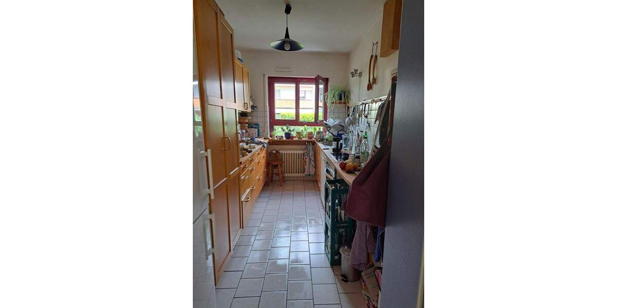 Lichtdurchflutetes Reihenmittelhaus in sehr gutem Zustand 6 zimmer