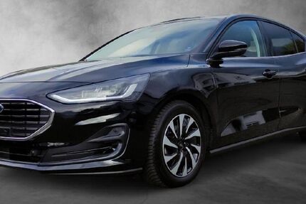 Ford Focus 15.511 km 25.900 &euro; Illingen - Schützingen 75428