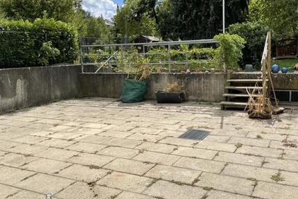 ~4-Zimmerwohnung mit Garten und großer Terrasse~ Hinterhaus *Haustiere sind leider nicht erlaubt* 4 zimmer