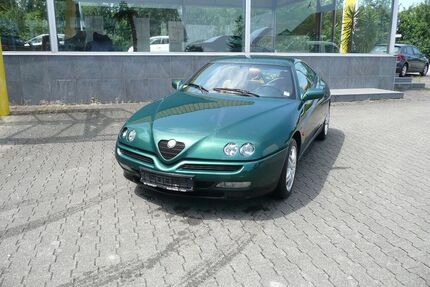 Alfa Romeo GTV