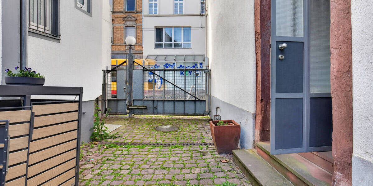 Gewerbeobjekt Karlsruhe / Durlach Durlach - 4 Zimmer, 580.000&euro; | Angebot:26694602