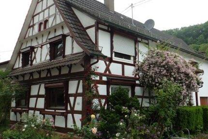 Wohnung Gaggenau - 7 Zimmer, 166 m&sup2;, 1.660&euro; | Angebot:26297514