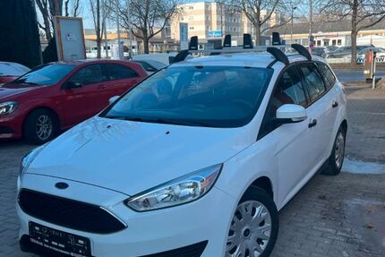 Ford Focus 76.200 km 7.200 &euro; Sindelfingen 71065