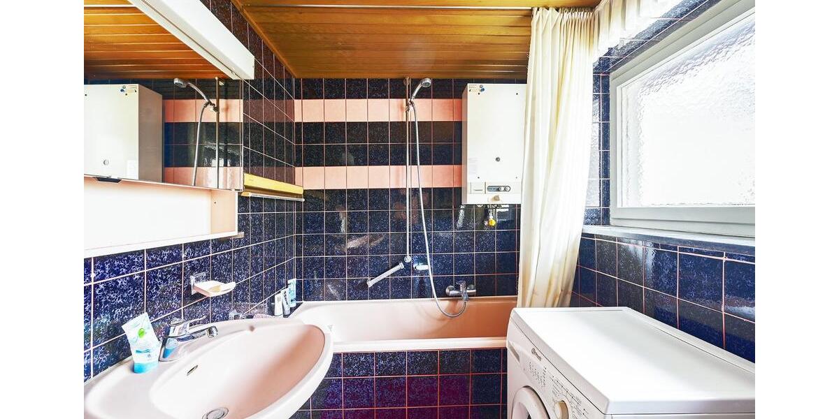 Mehrfamilienhaus, Wohnhaus Karlsruhe Rüppurr - 8 Zimmer, 184 m&sup2;, 780.000&euro; | Angebot:26480357