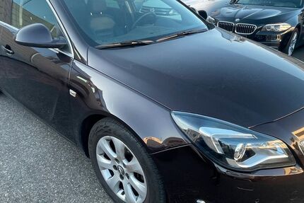 Opel Insignia 180.000 km 8.490 € Schwieberdingen/bei Stuttgart 71701