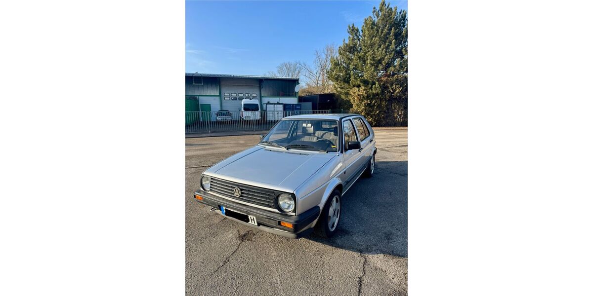 VW Golf 186.500 km 5.499 &euro; Vaihingen 71665