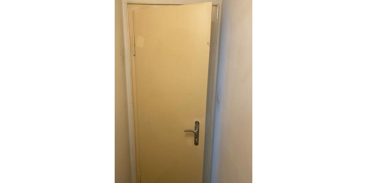 Etagenwohnung Pforzheim Weststadt - 3 Zimmer, 92 m&sup2;, 750&euro; | Angebot:24675525