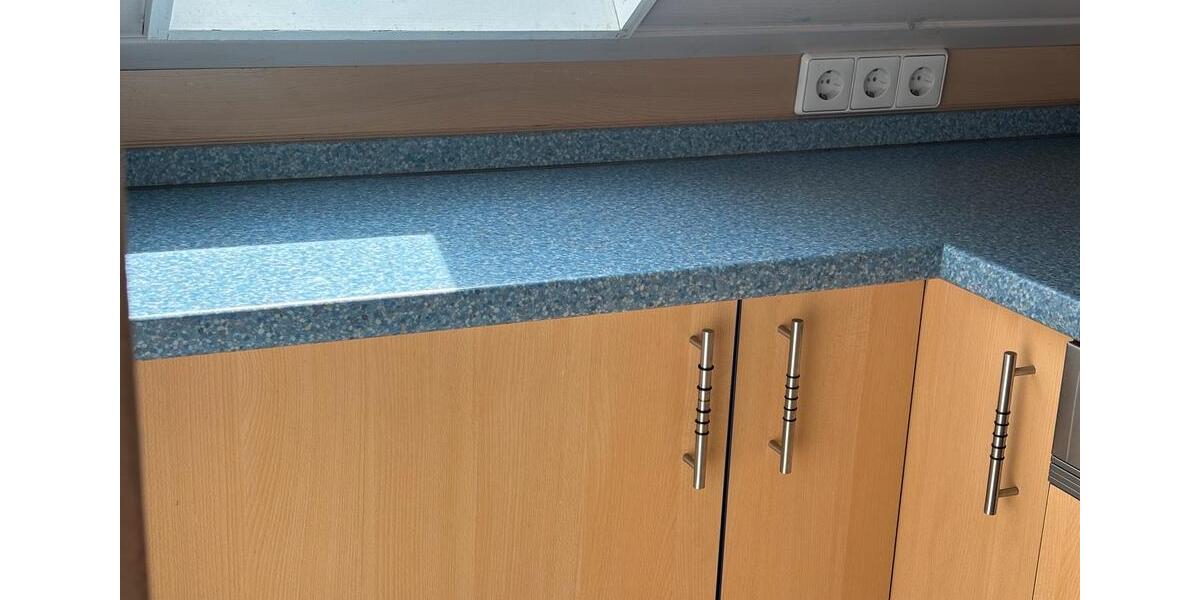 Dachgeschoßwohnung Walzbachtal - 1 Zimmer, 65 m&sup2;, 880&euro; | Angebot:26491806