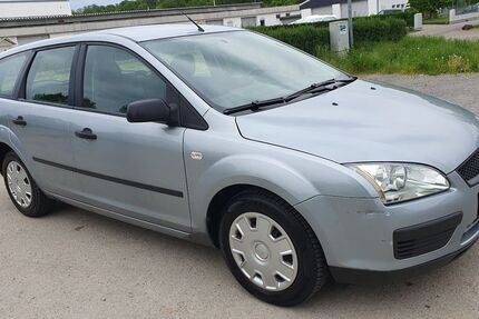 Ford Focus 74.465 km 2.950 &euro; Mühlacker / Enzberg 75417