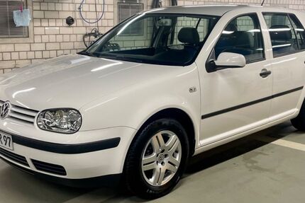 VW Golf 108.000 km 5.000 &euro; Friolzheim 71292