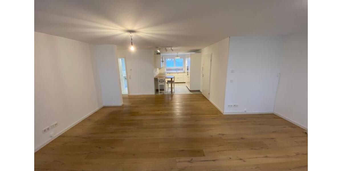 Erdgeschoßwohnung Weissach - 4.5 Zimmer, 112 m&sup2;, 1.560&euro; | Angebot:26449296