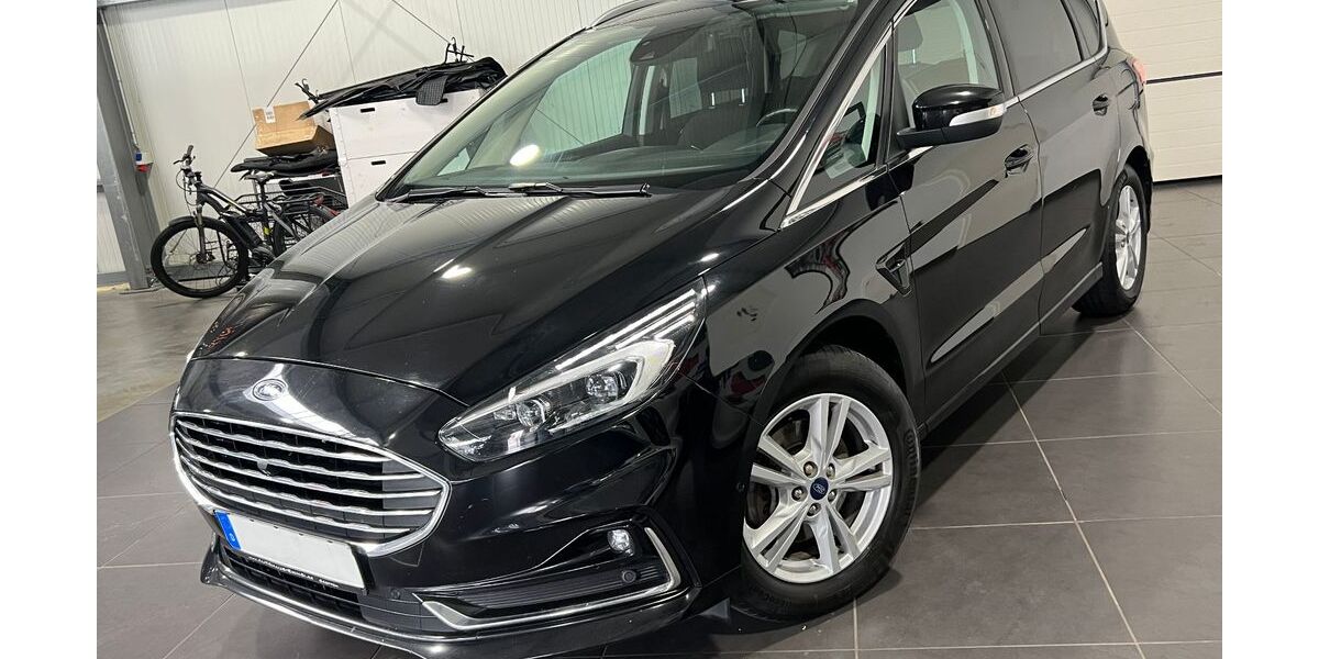 Ford S-Max 178.000 km 16.495 € Bretten 75015