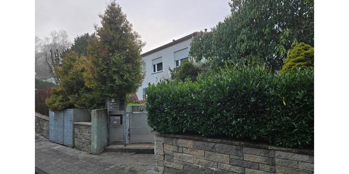 Doppelhaushälfte Karlsruhe Durlach - 7 Zimmer, 195 m&sup2;, 2.870&euro; | Angebot:26699085