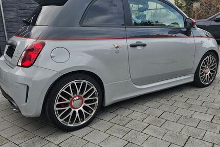 Abarth 595 79.000 km 15.600 &euro; Neuhausen 75242