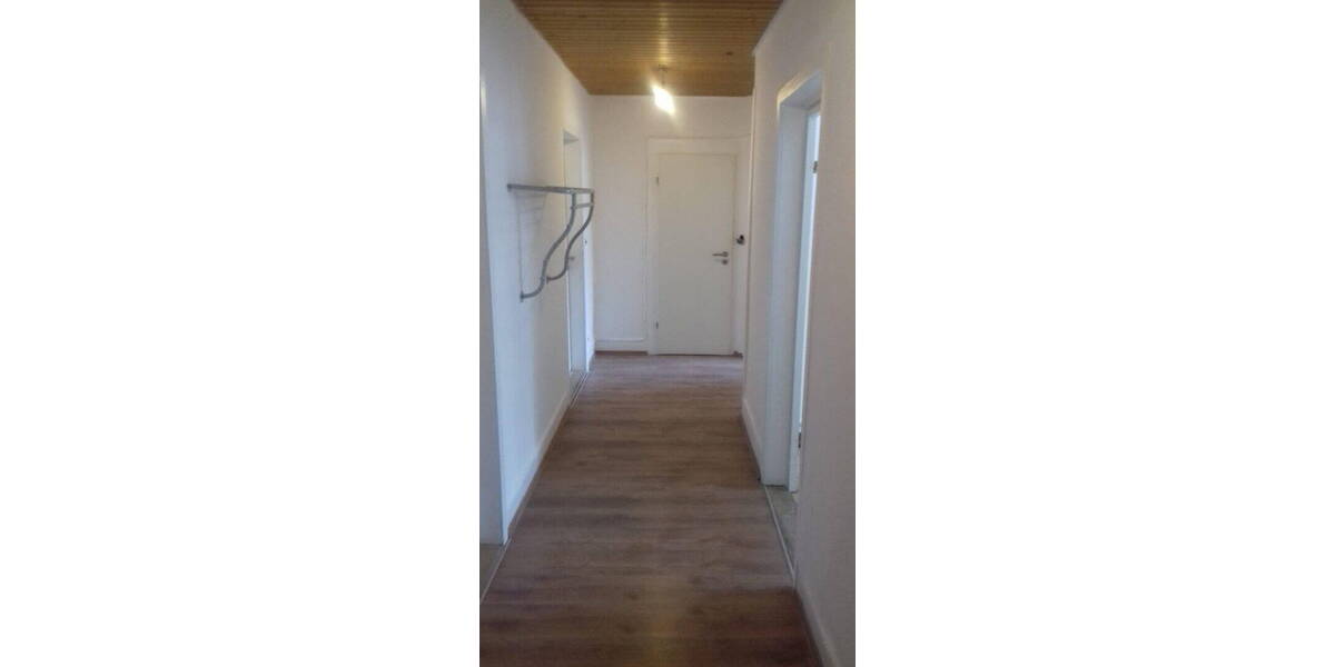 Etagenwohnung Pforzheim Nordstadt - 3 Zimmer, 80 m&sup2;, 960&euro; | Angebot:26274212