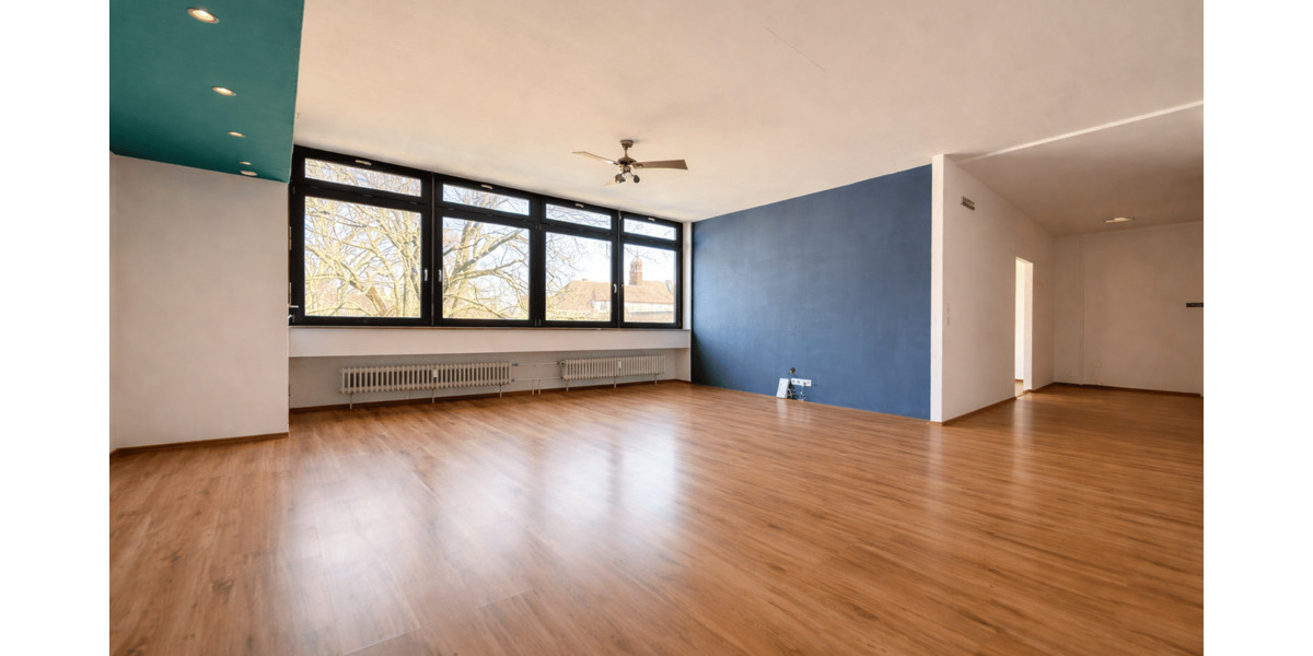 Gewerbeobjekt Sindelfingen Mitte - 2 Zimmer, 88 m&sup2;, 220.000&euro; | Angebot:26875062