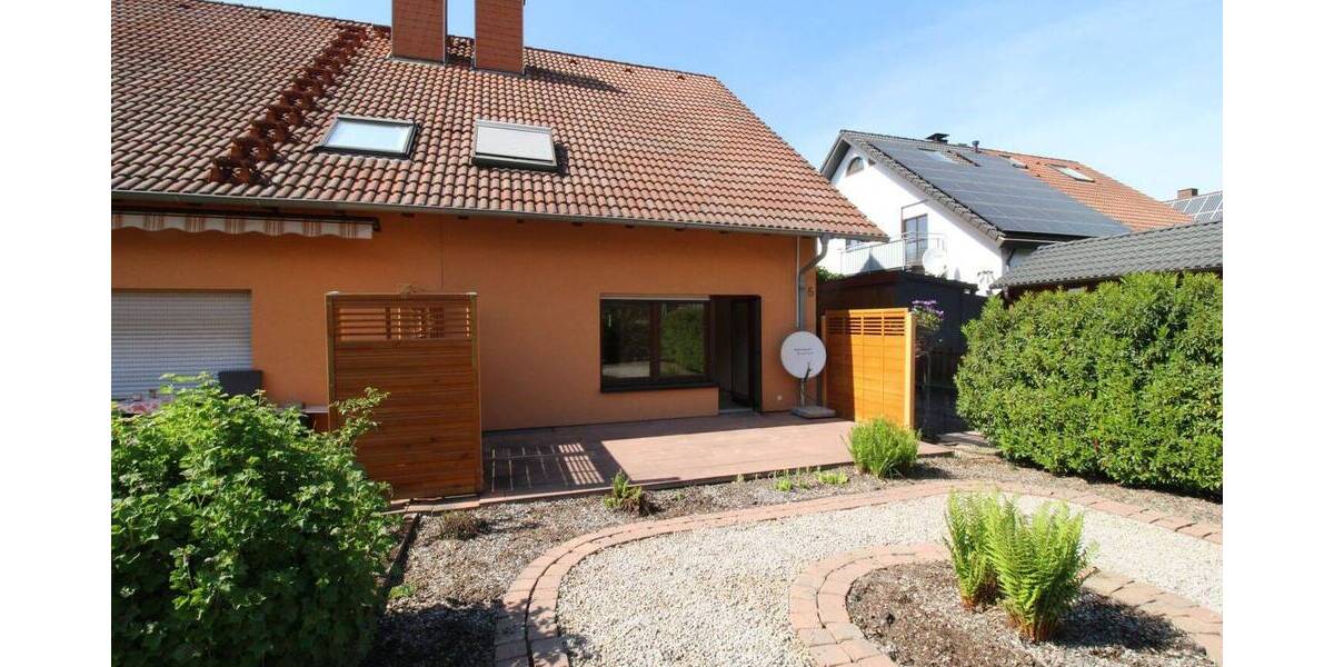 Doppelhaushälfte Karlsbad Langensteinbach - 5 Zimmer, 155 m&sup2;, 529.000&euro; | Angebot:26429092