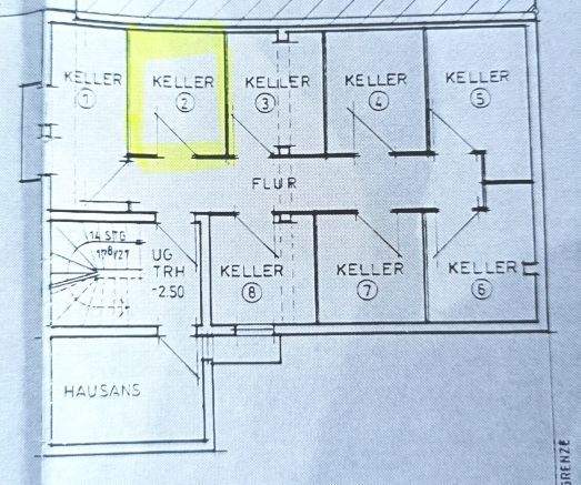 Zentrumsnahe 2-Zi.-ETW mit EBK, Balkon und Carport 2 zimmer