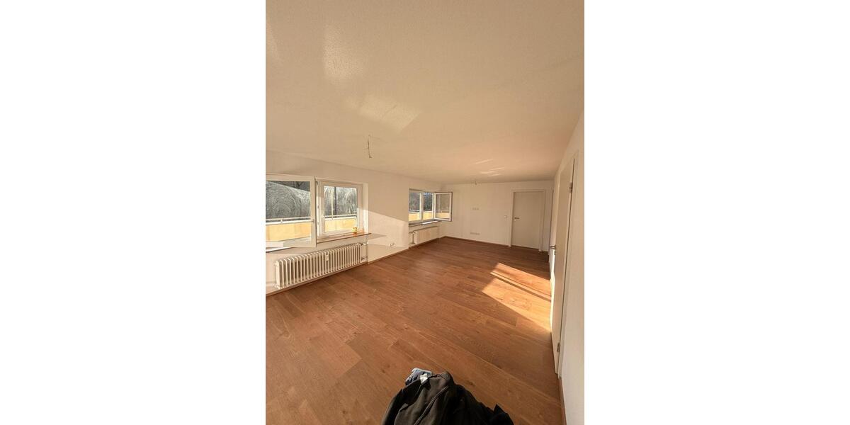 Frisch renovierte 3 Zimmerwohnung 3 zimmer