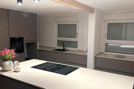 Wohnung Ditzingen - 2 Zimmer, 70 m&sup2;, 1.600&euro; | Angebot:25710216