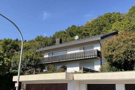 Haus zum Kaufen in Gaggenau 450.000 € 305 m² 6 zimmer